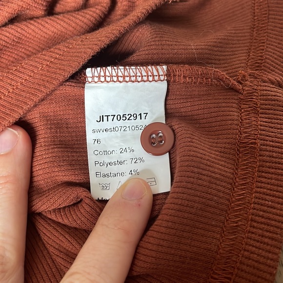 Rust crop top - Picture 6 of 6